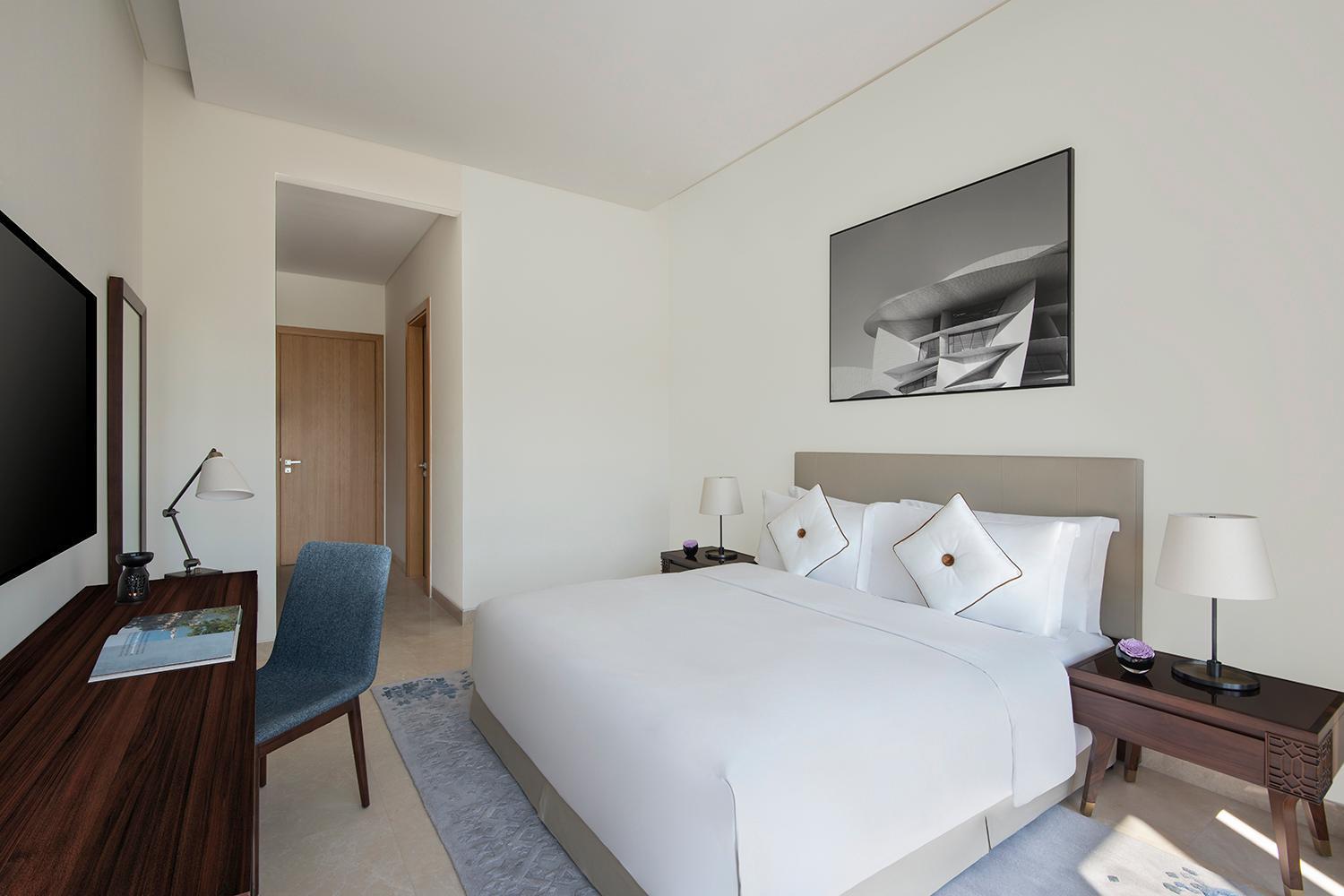 Banyan Tree Doha At La Cigale Mushaireb Room photo A bedroom at the hotel